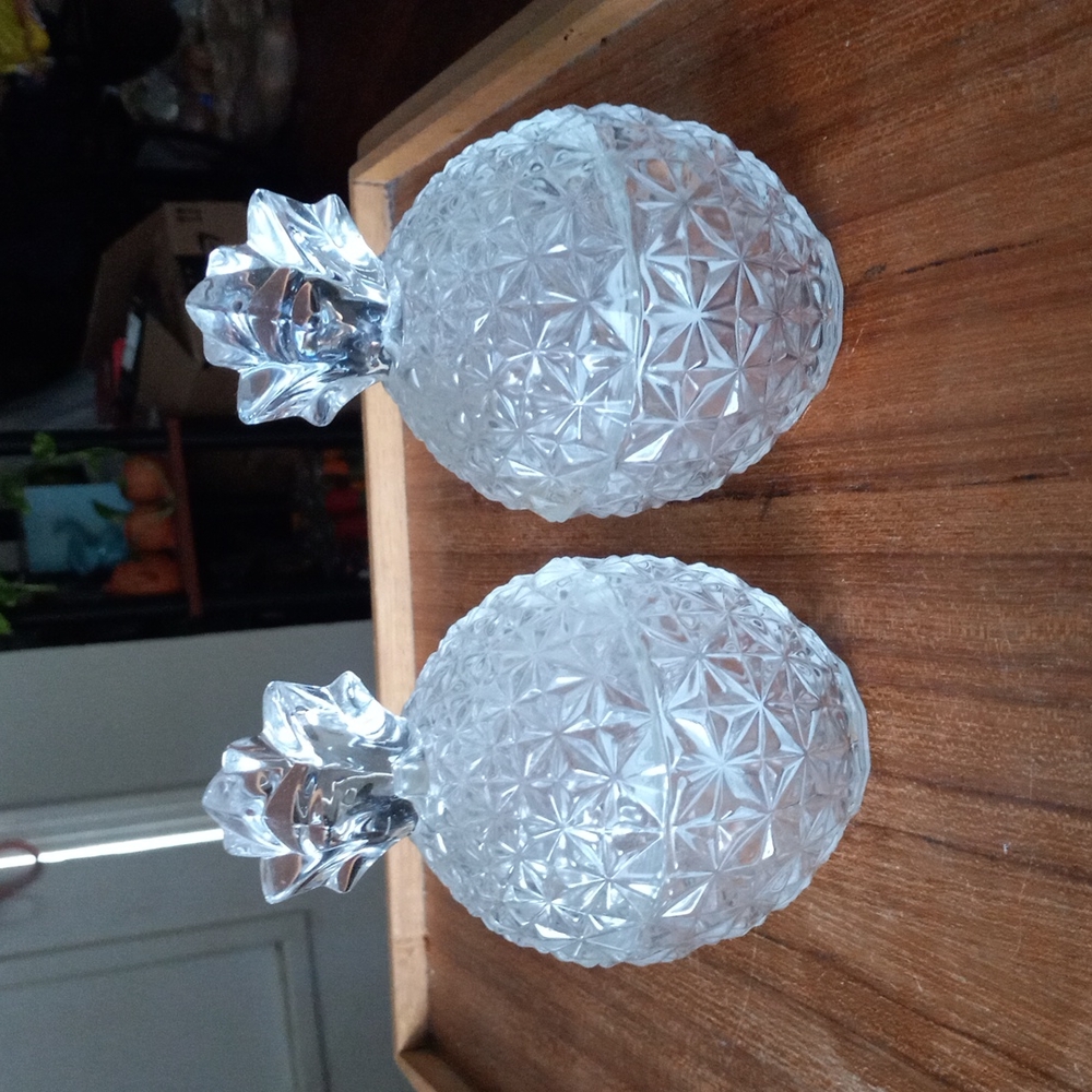 Deluxe clear glass trinket bowls